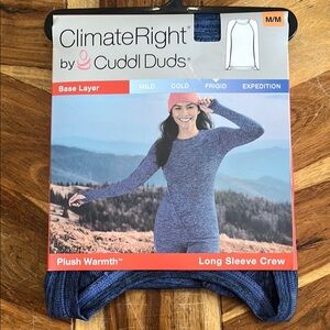 Cuddl Duds Women's Blue Long Sleeve Crew Sweater- Medium